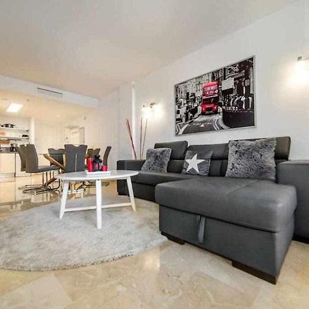 Espanhouse Elvis Apartment Torrevieja Kültér fotó