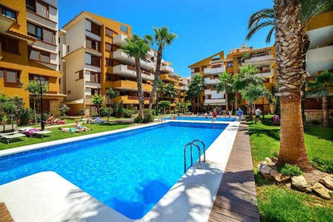 Espanhouse Elvis Apartment Torrevieja Kültér fotó